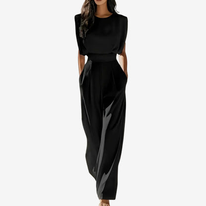 TUTA ELEGANTE CON CINTURA